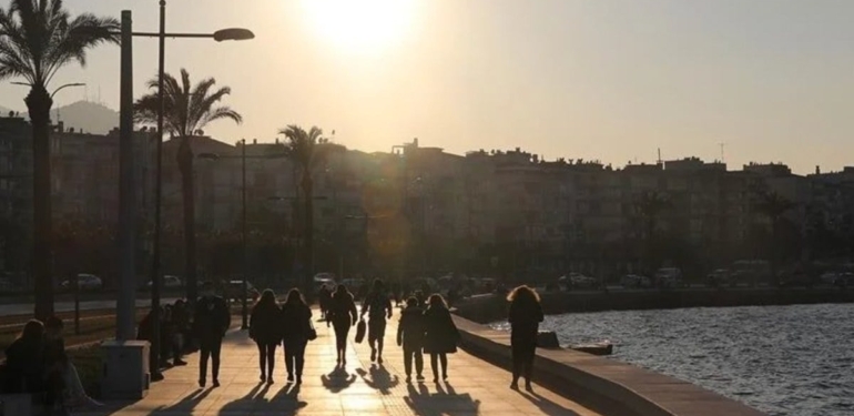 Yaz Havası Devam Ediyor